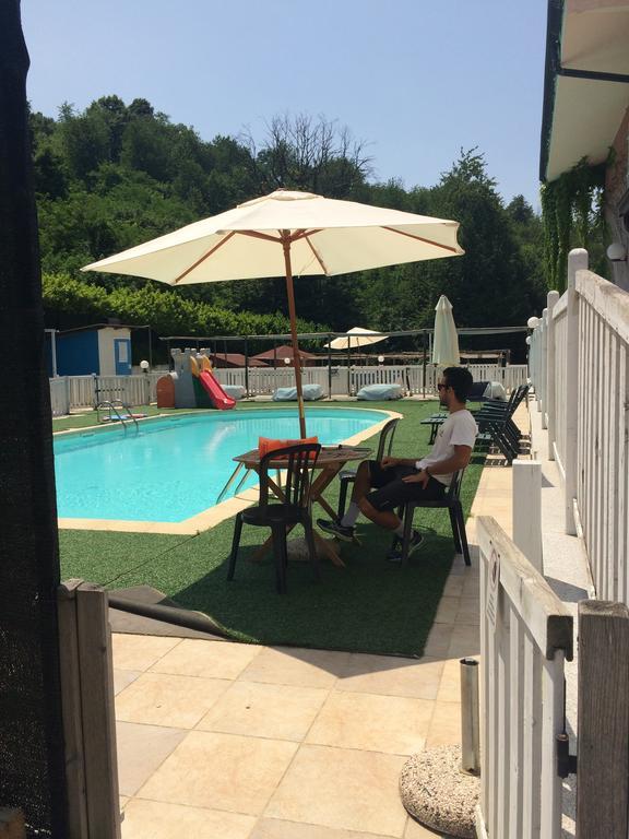 Bed and Breakfast Fattoria Sequoia Castagneto Po Экстерьер фото